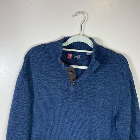 CHAPS  SWEATER - Picture 4 of 7